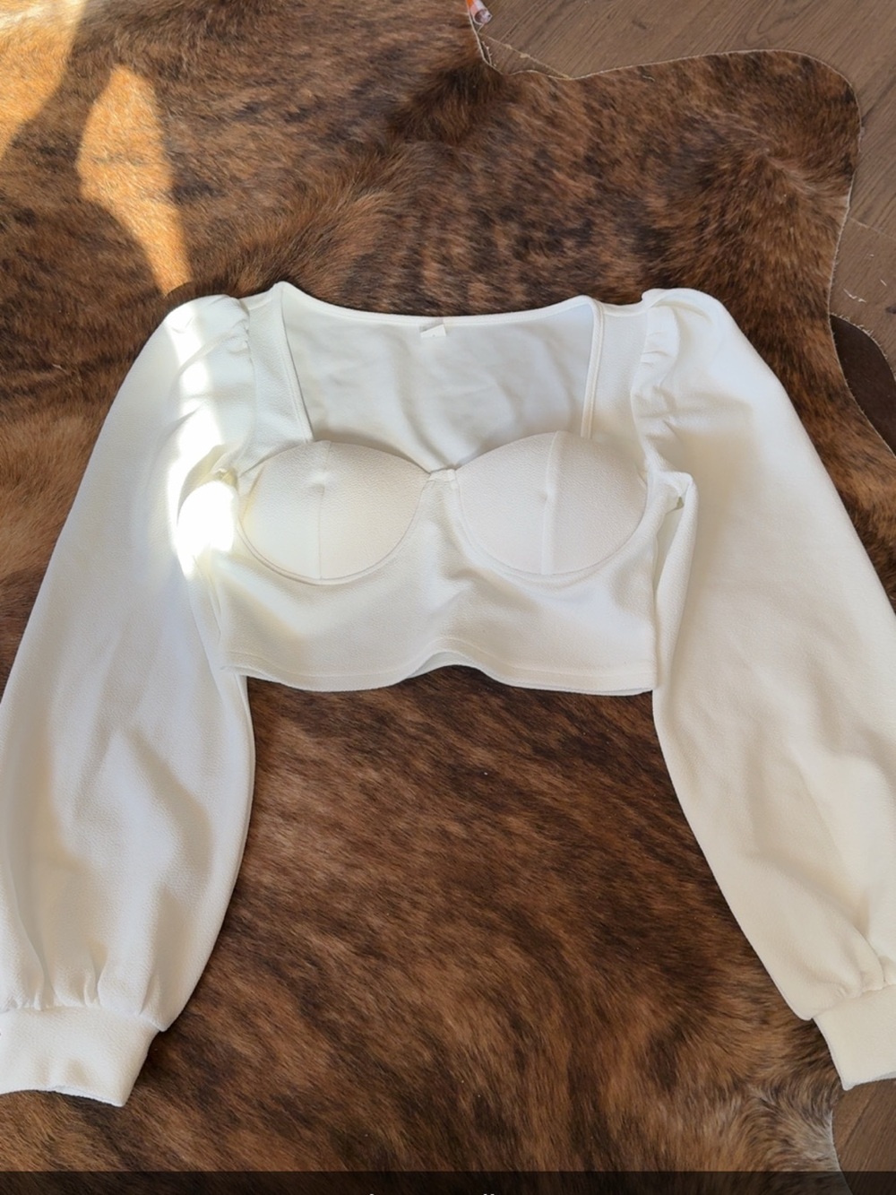 Elegant White Puff-Sleeve Crop Top